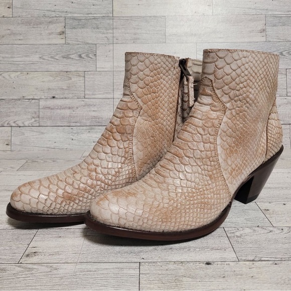 Idyllwind Shoes - Women's Idylewind Wings Bone Western Brown Snakeskin Rodeo Cowboy Boots Size 8 B